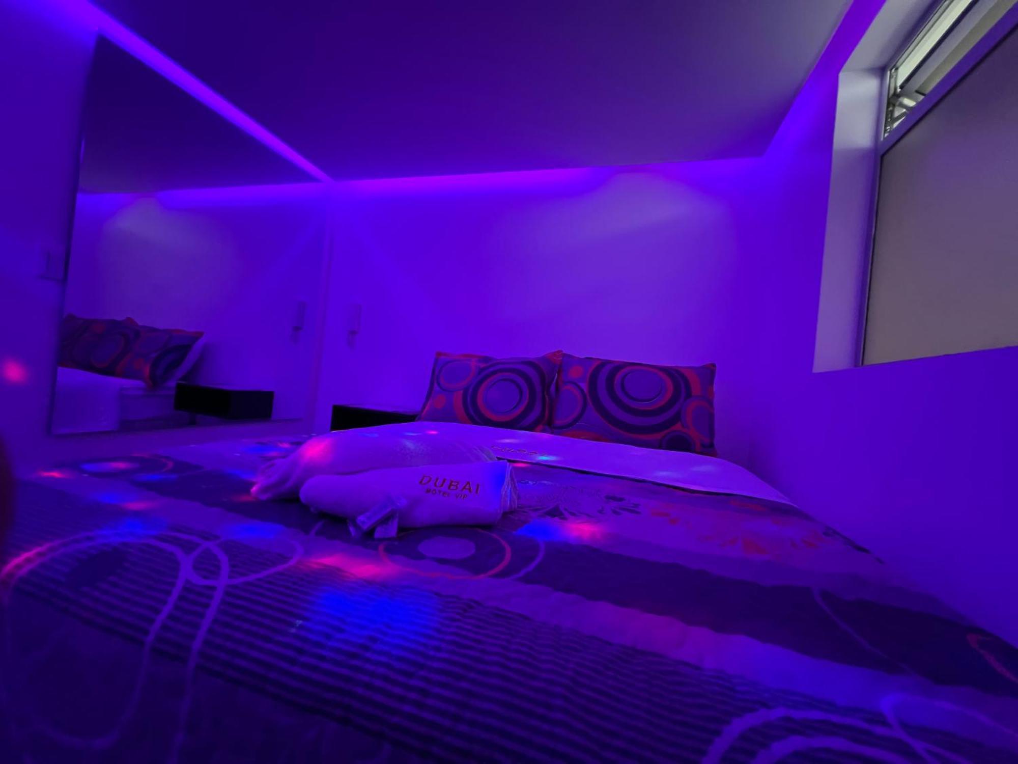 Dubai Vip Motel Богота Екстер'єр фото